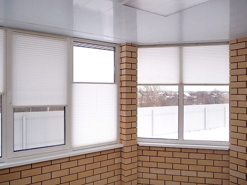 Жалюзи для балкона и лоджии