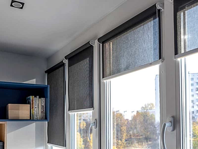 Рулонные шторы на проем