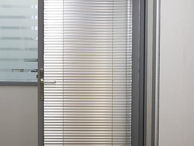 Горизонтальные жалюзи