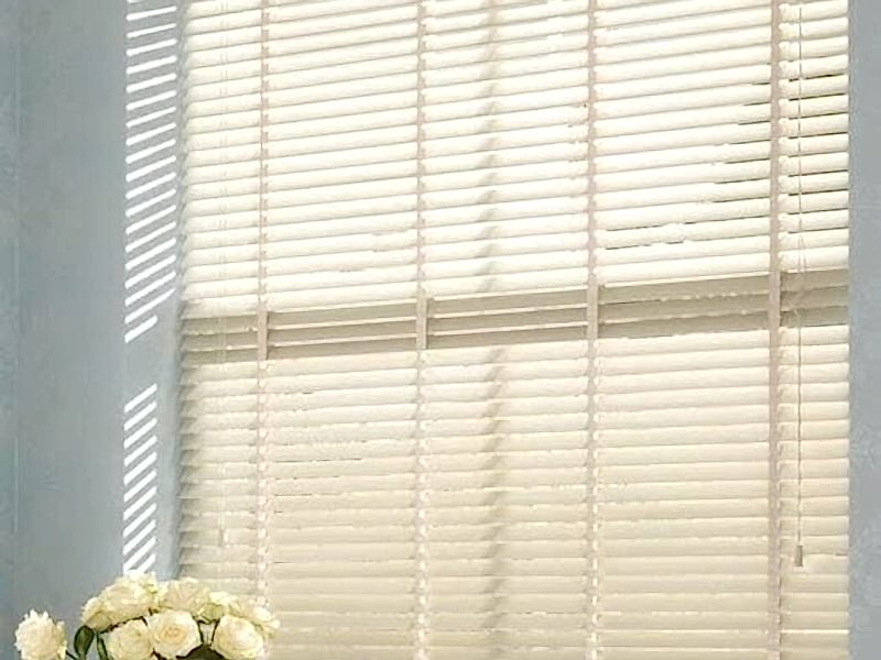 Деревянные жалюзи