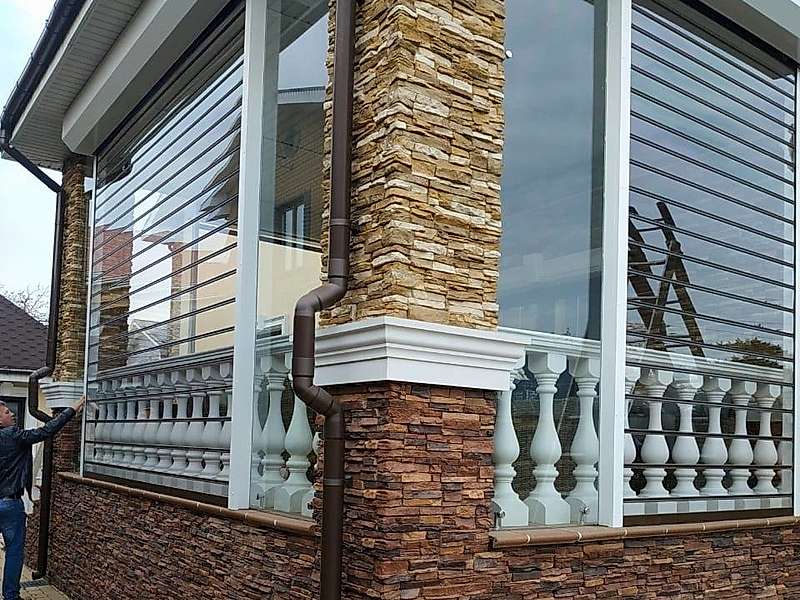 Рольставни прозрачные