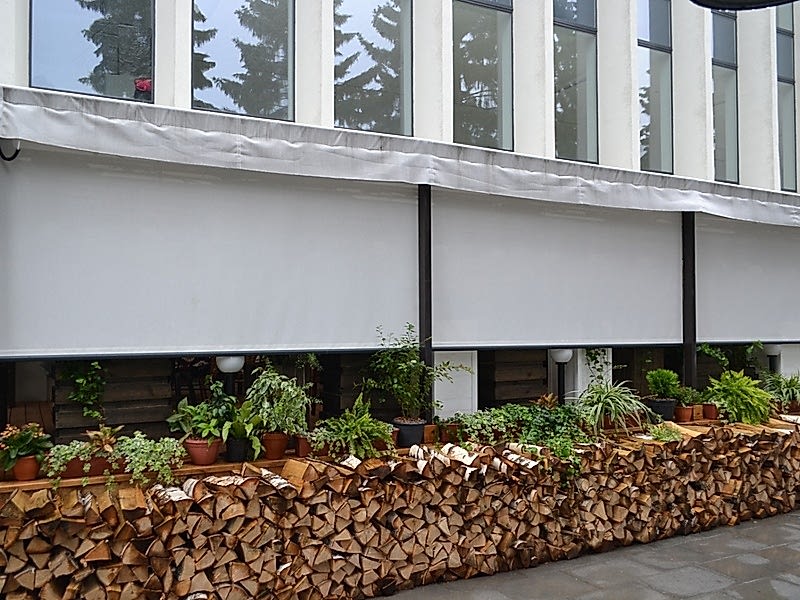 Рулонные шторы уличные