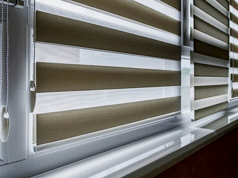 Рулонные шторы Зебра День-Ночь