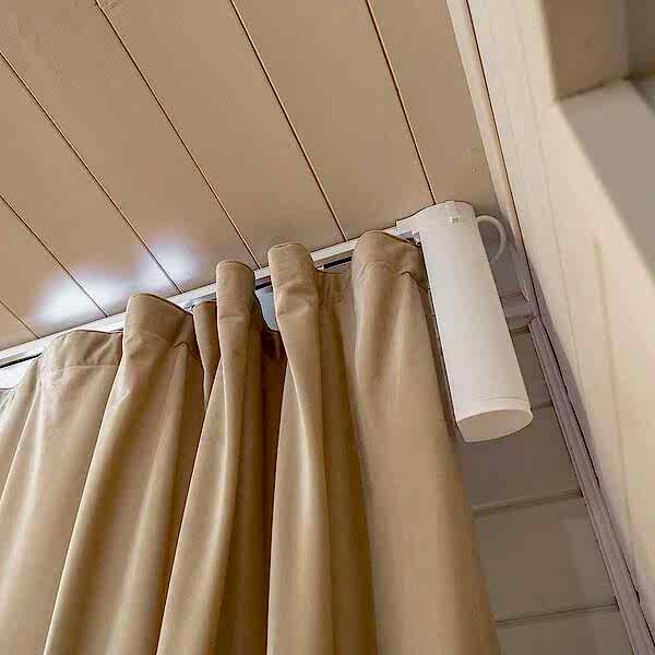 Шторный электрокарниз LITE